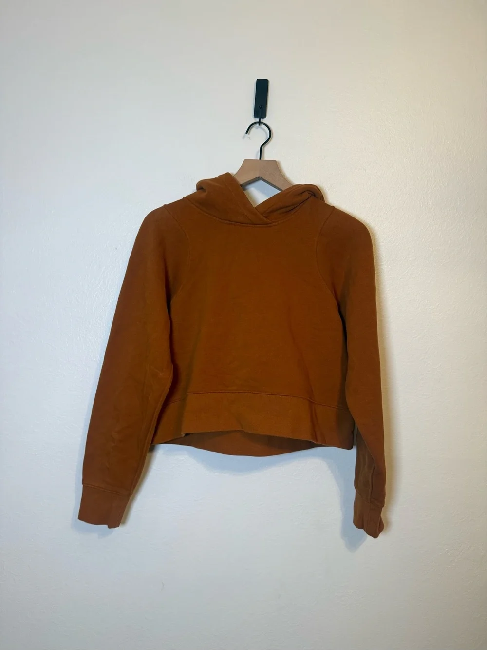 Lululemon Loungeful Cropped Hoodie Butternut Brown